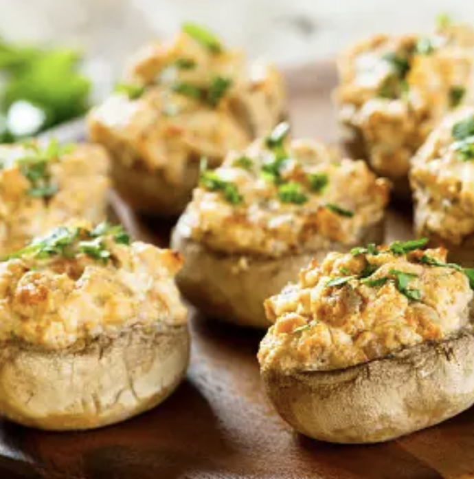 バモンテス・レストラン 
創業1900年、バモンテス・ファミリーが経営するNYのナポリ料理の専門店。1900年代を彷彿とさせる装飾の店内で本格的イタリアンを。　
詳細 metropagesjapan.com/restaurant/rev…

#Bamontes #NY #ニューヨーク #イタリア料理 #老舗レストラン #イタリアンレストラン #ブルックリン #旅行