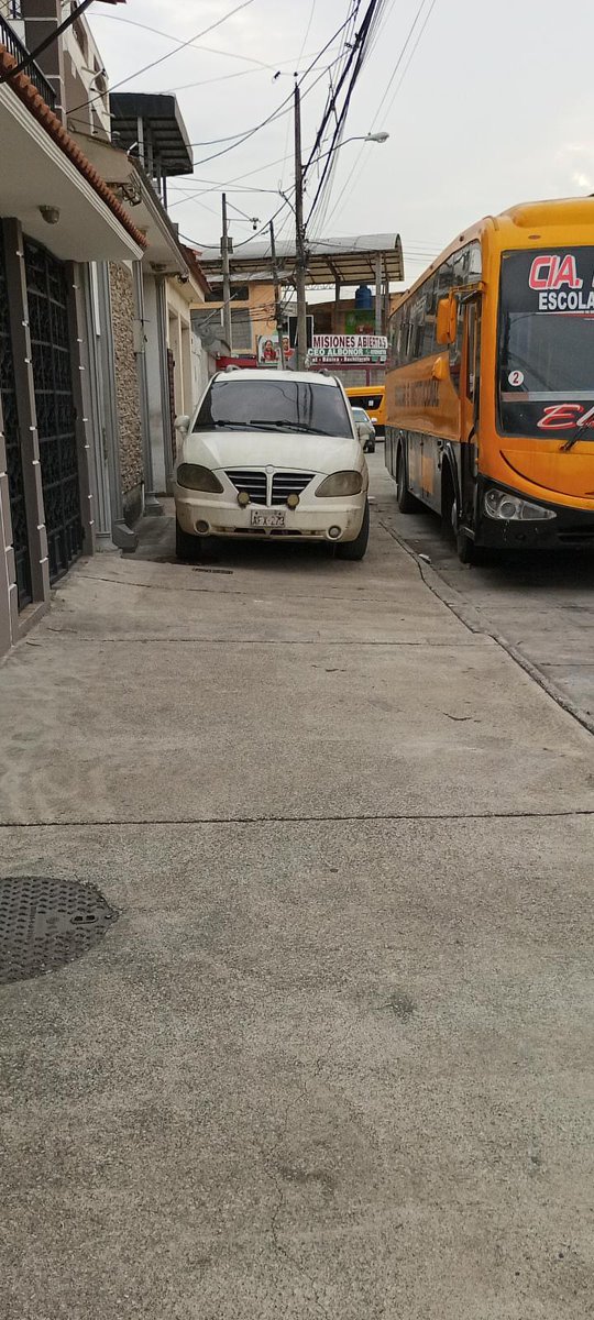 Emergencias Ec tweet media