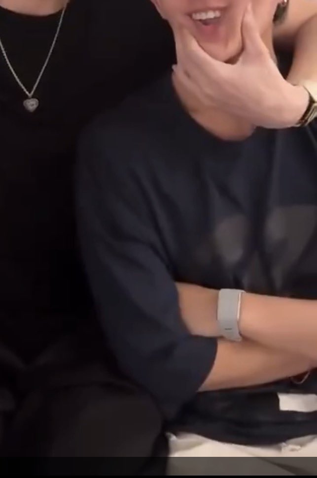 บลูฮาร์ท💙520 (อายุเท่ากันแล้วนะคับ) tweet media