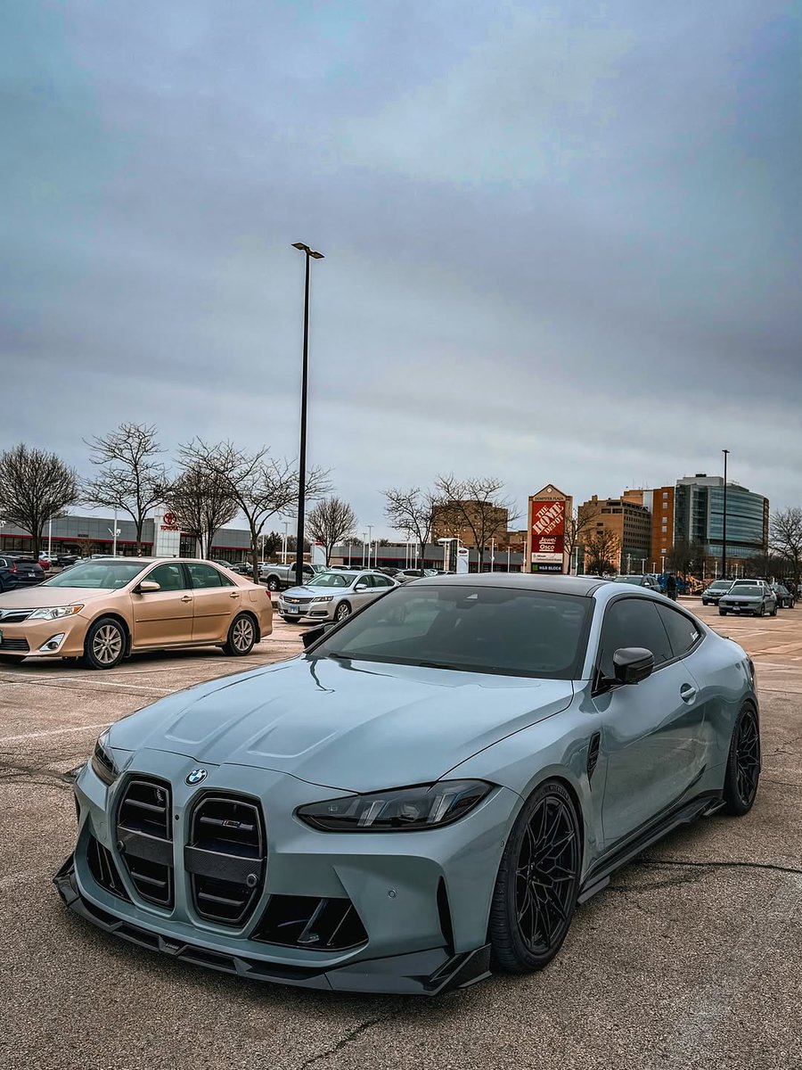 ExoticBMW tweet media