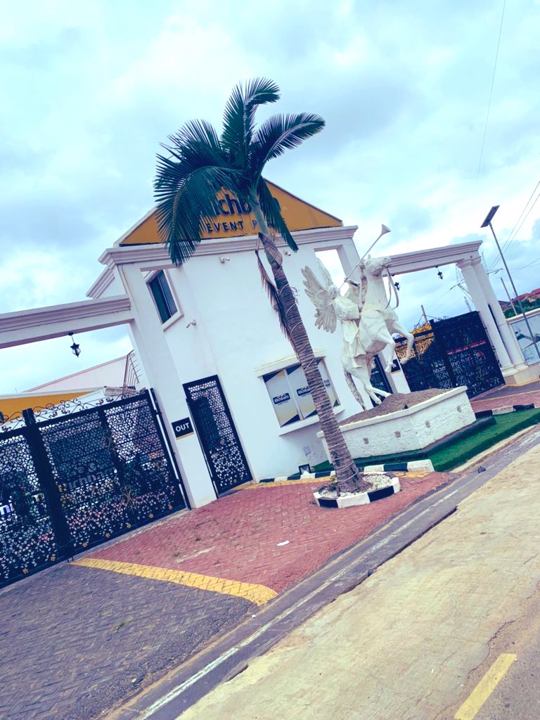 Educated Tailor🎓✂🌍🦅💜 tweet media