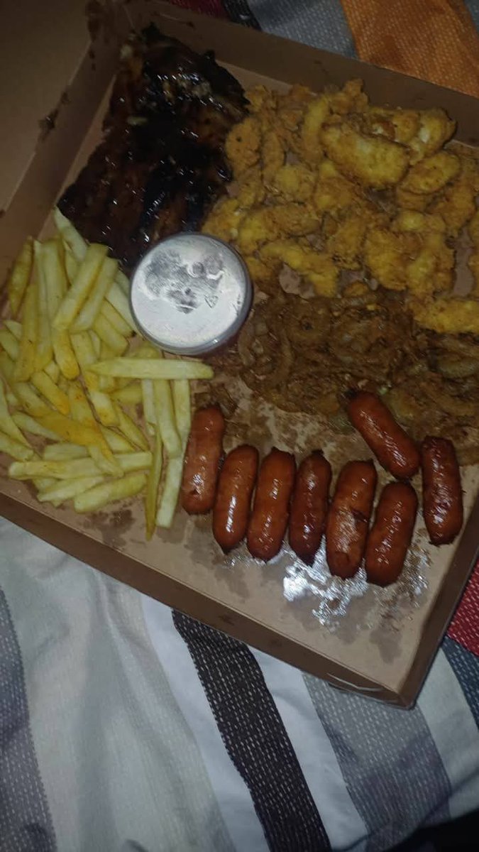 Lassy 🗑 Laden tweet media