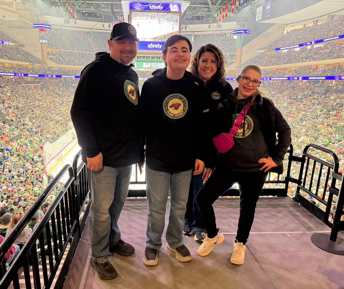 Minnesota Hockey tweet media