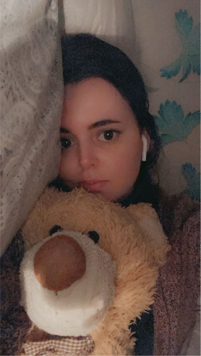 ACNHCarrie's tweet image. Literally my throat is so sore ouch 😣 #ill #sick