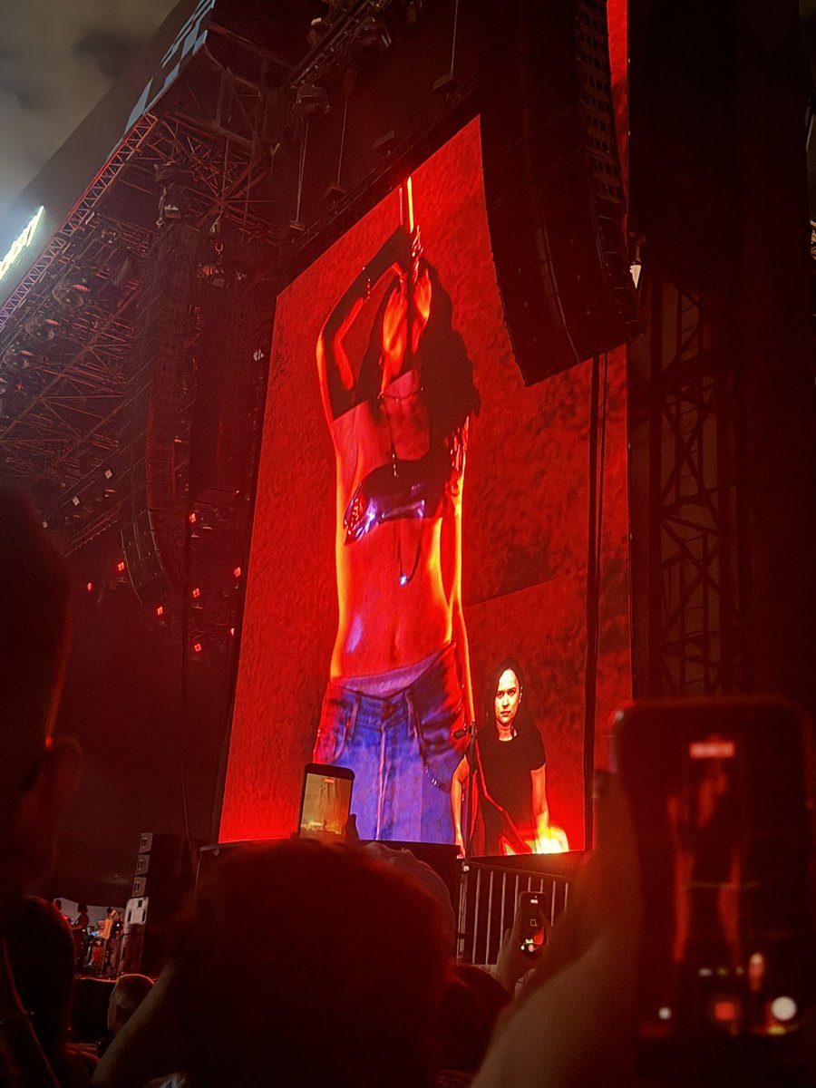 clarinha tweet media