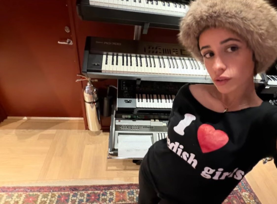 Zara Larsson Daily tweet media