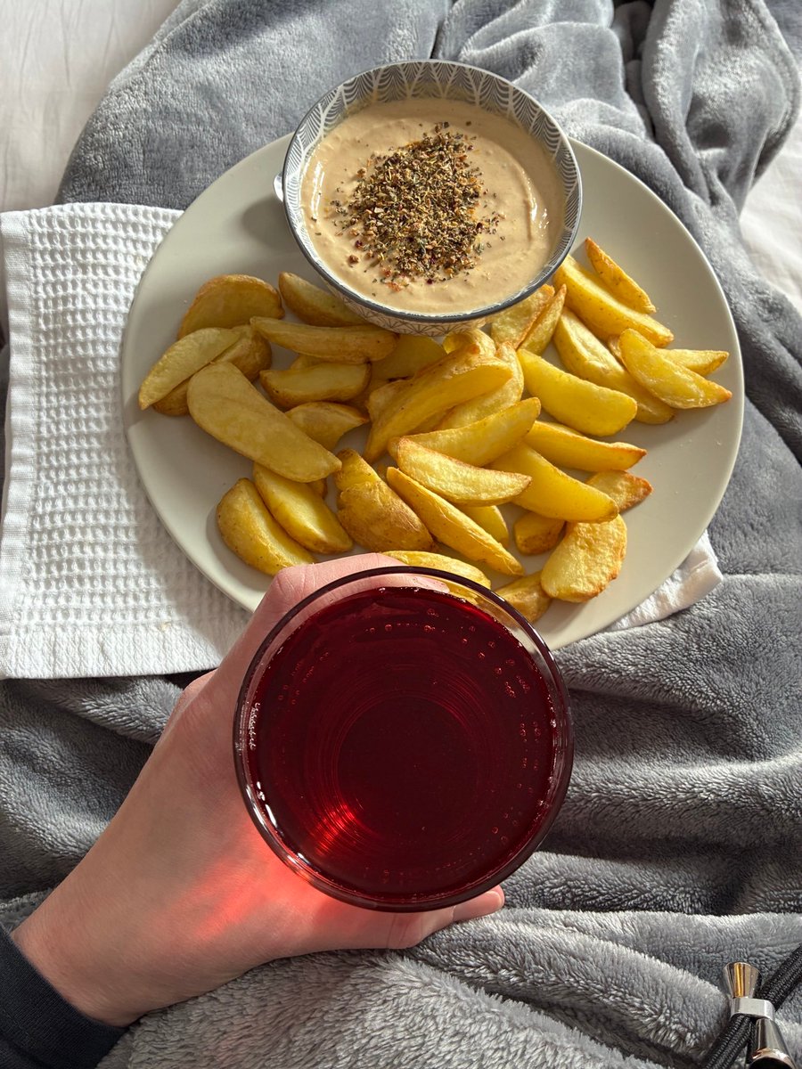 Ivy 🩵 tweet media