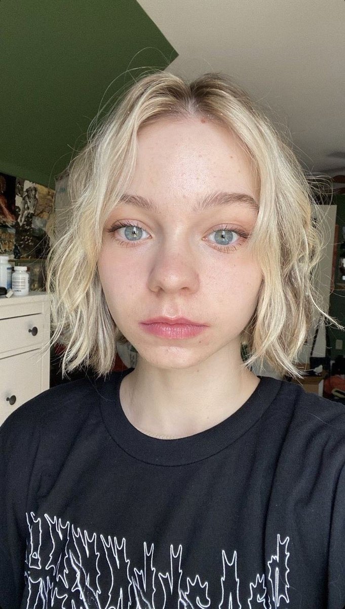 𝐸𝓃𝒾𝒹 𝒮𝒾𝓃𝒸𝓁𝒶𝒾𝓇 tweet media