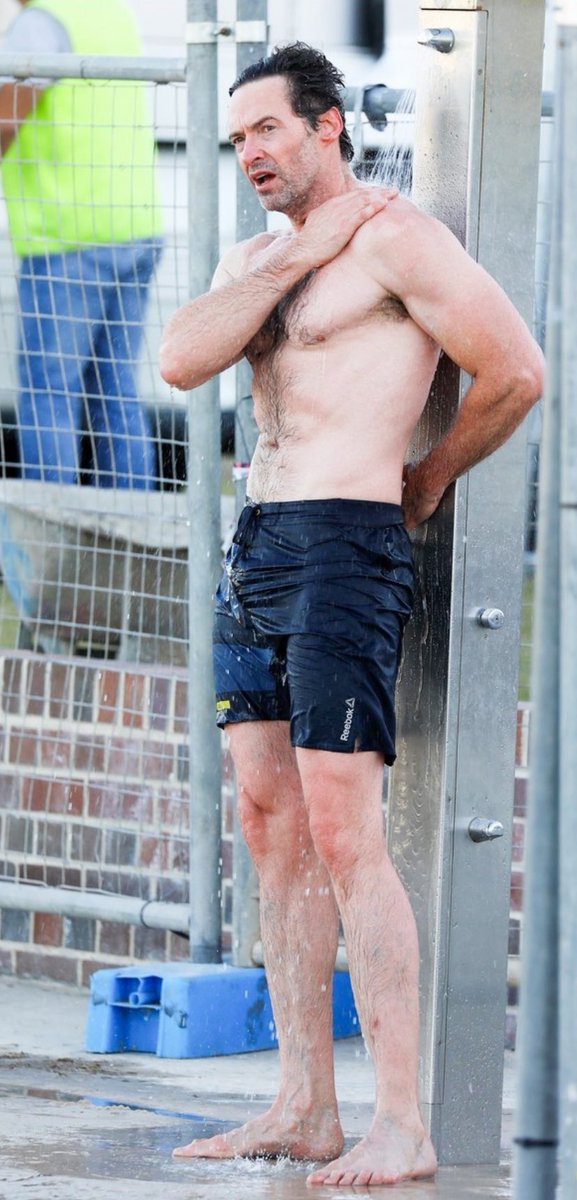 moopiezel's tweet photo. If enough of us manifest beach Hugh, it has to happen…right?? https://t.co/G8TKRdetk6