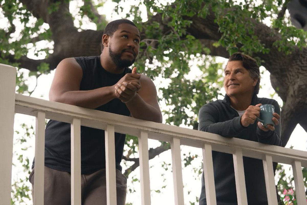 Fansplain tweet media