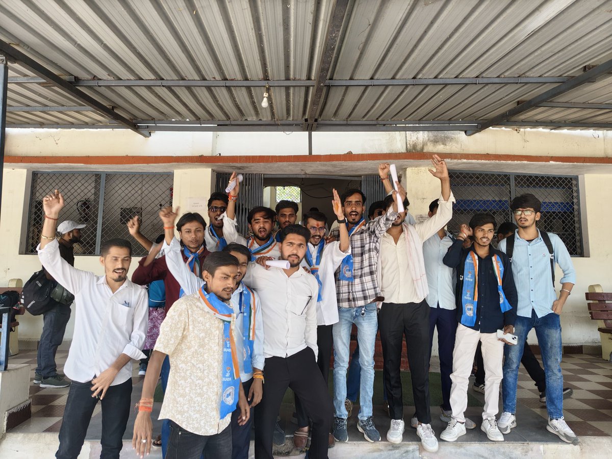 NSUI Madhya Pradesh tweet media