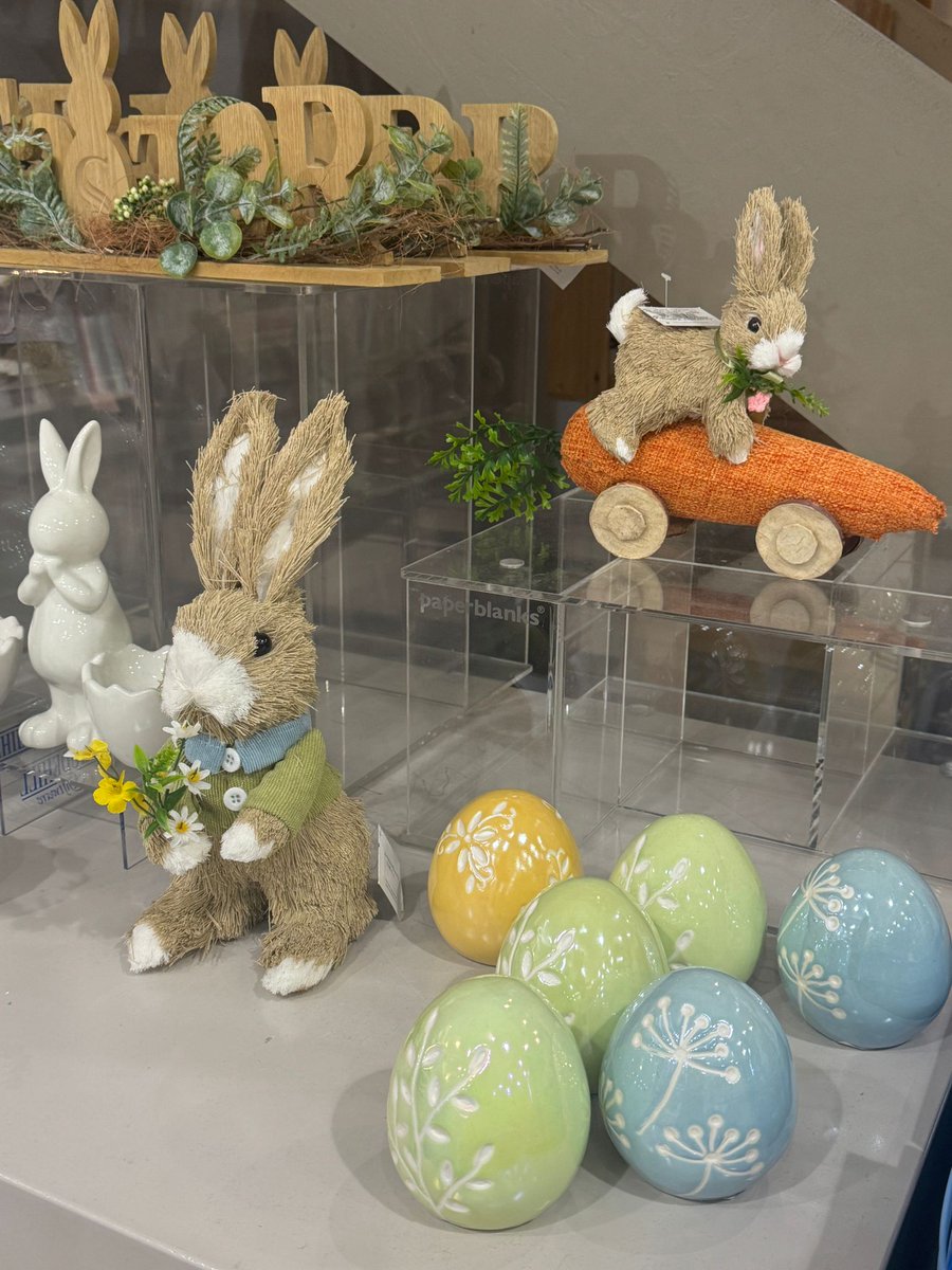 Liverpool Cathedral tweet media