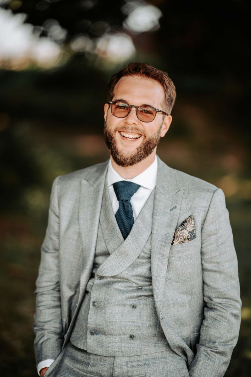 King & Allen tweet media