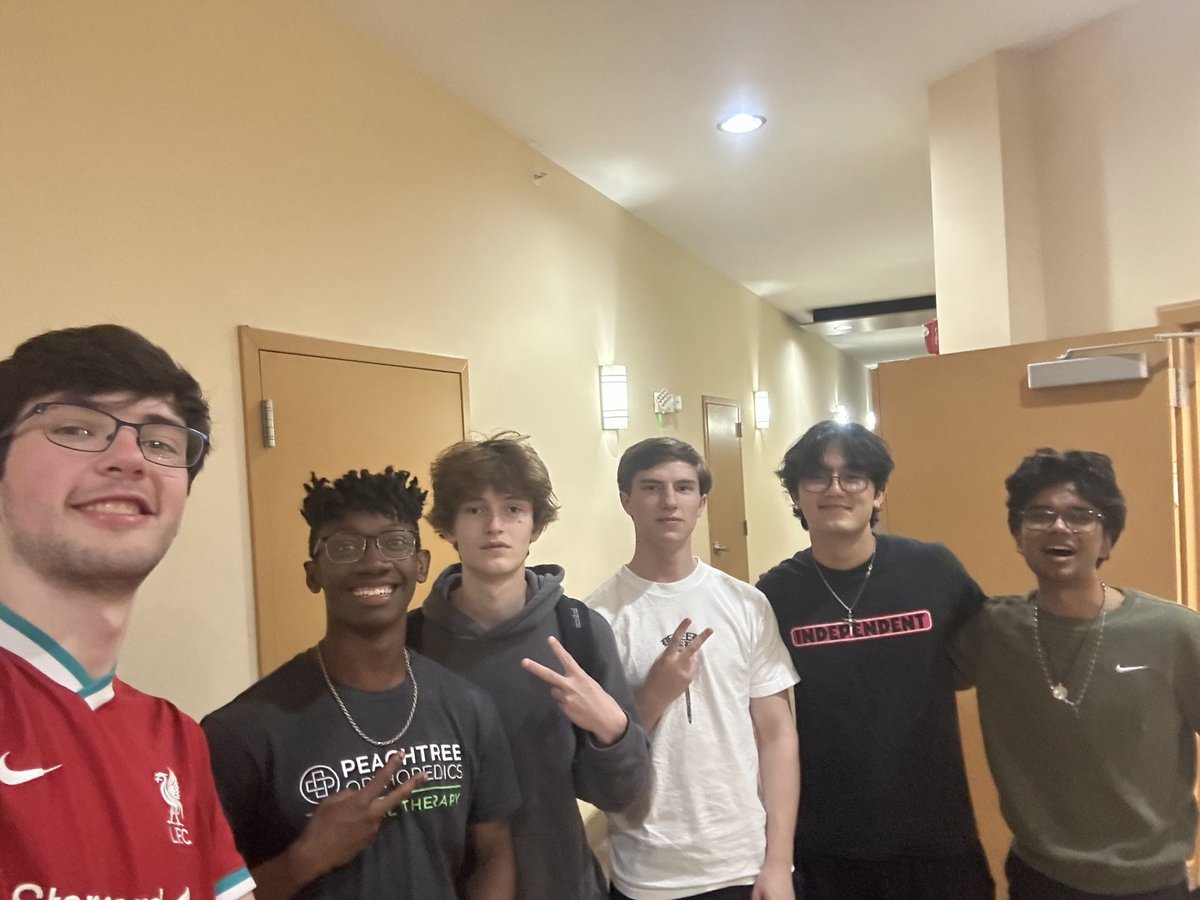 SirTechnical tweet media