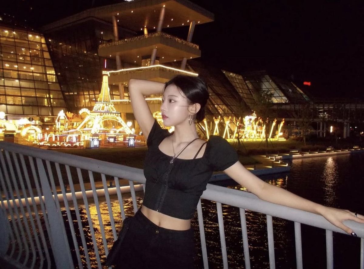 𝐛𝐚𝐝𝐚 tweet media