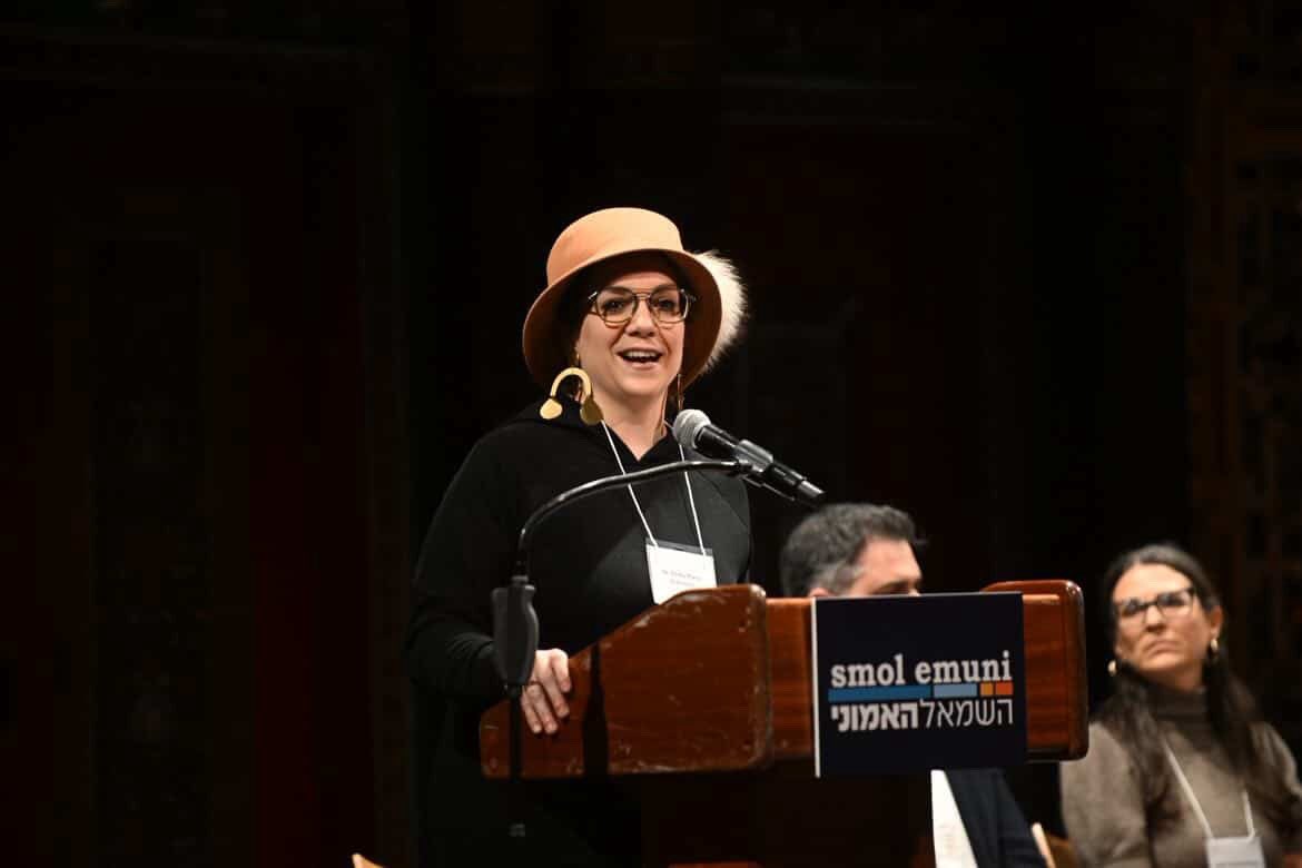 Smol Emuni US tweet media