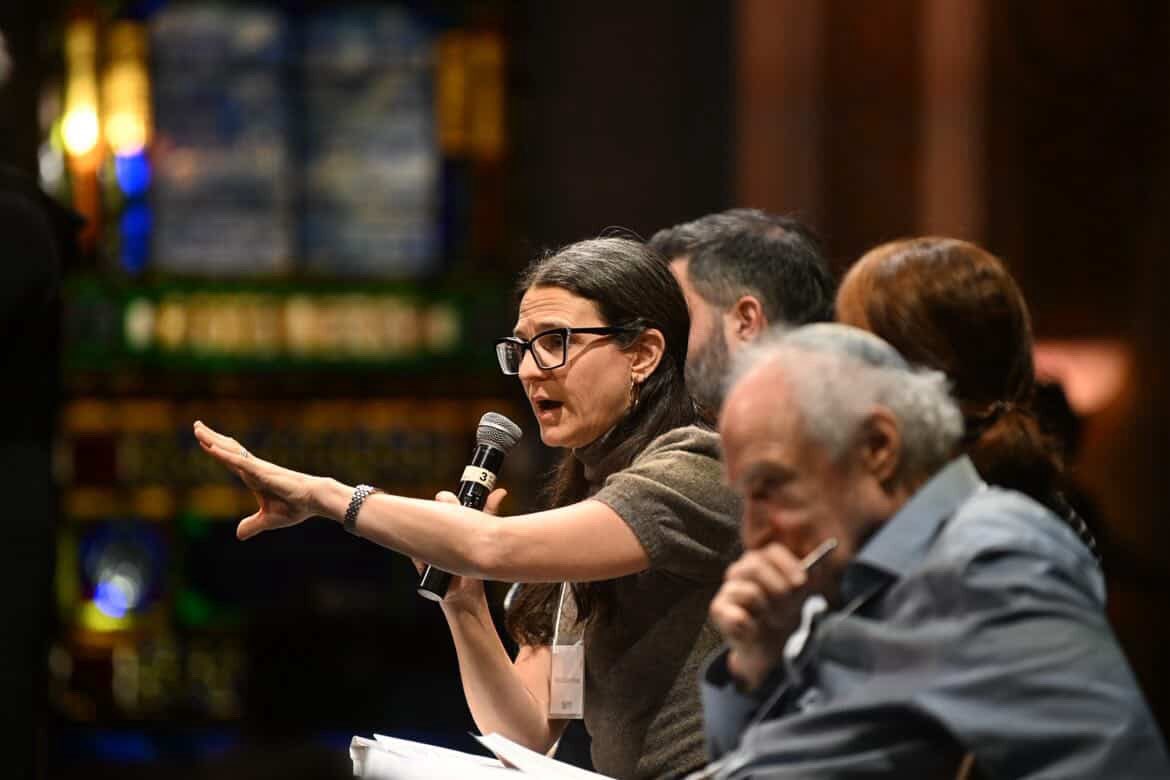 Smol Emuni US tweet media