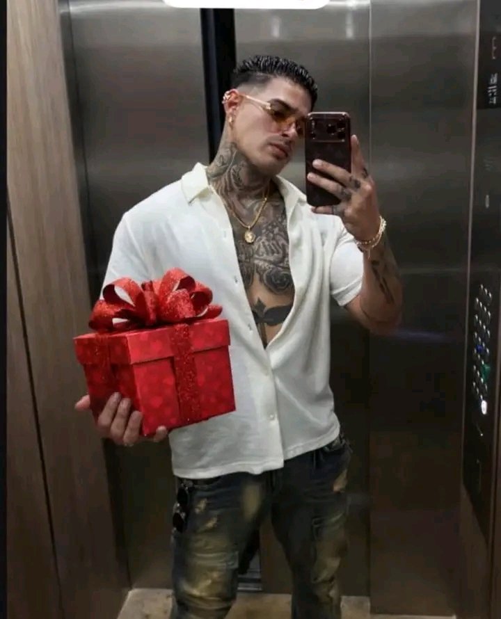 Croycito-official tweet media