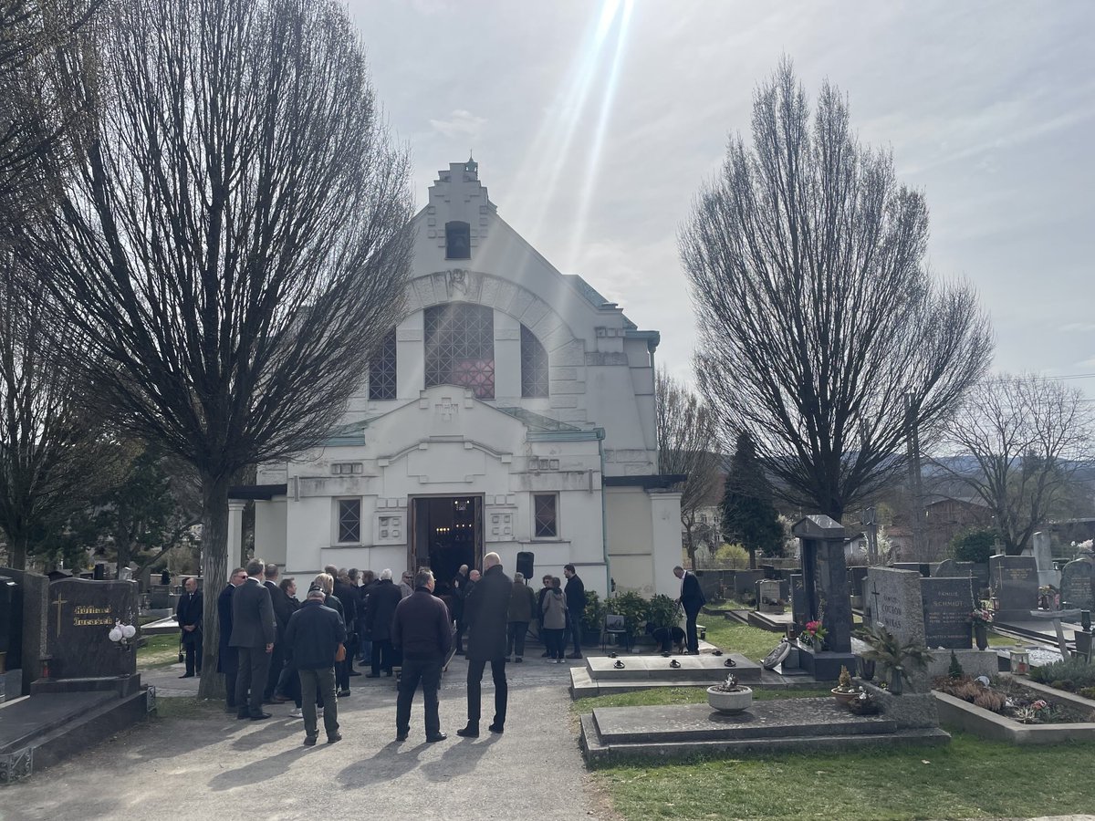 Alan Warnes tweet media