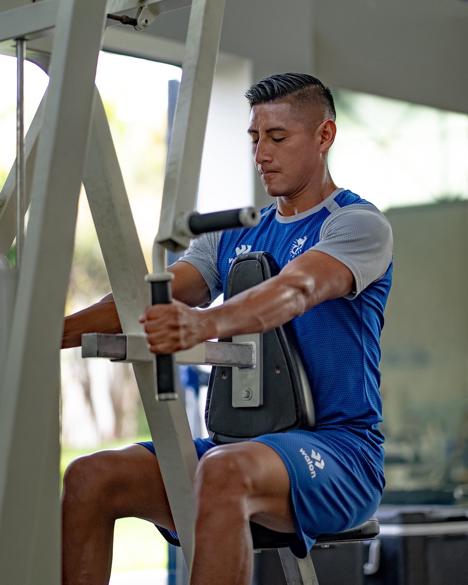 San Martín tweet media