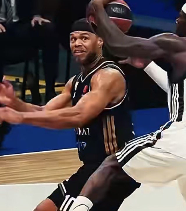 Nunni 😴 tweet media