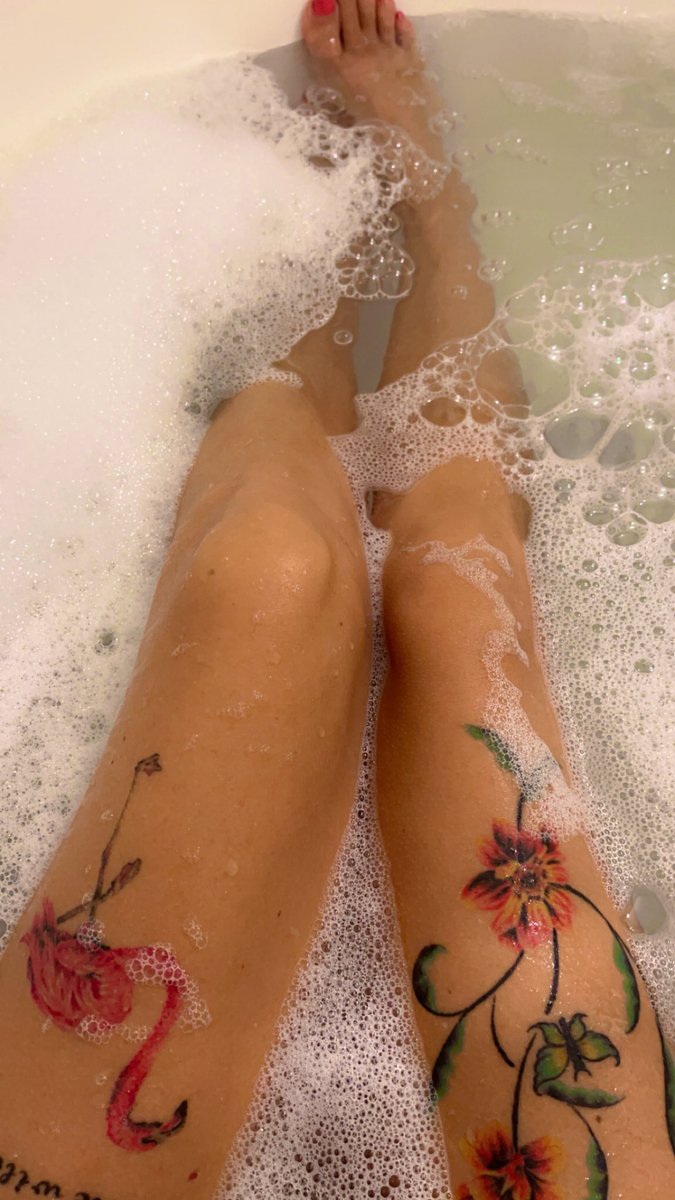 ❝𝐓𝐡𝐞 𝐋𝐢𝐭𝐭𝐥𝐞 𝐁𝐥𝐨𝐧𝐝𝐞 𝐎𝐧𝐞❞ tweet media