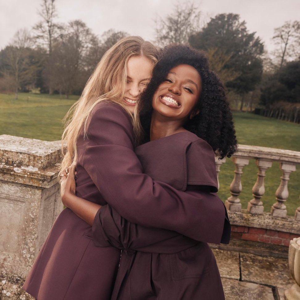 rina’s biggest fan 🏰 tweet media