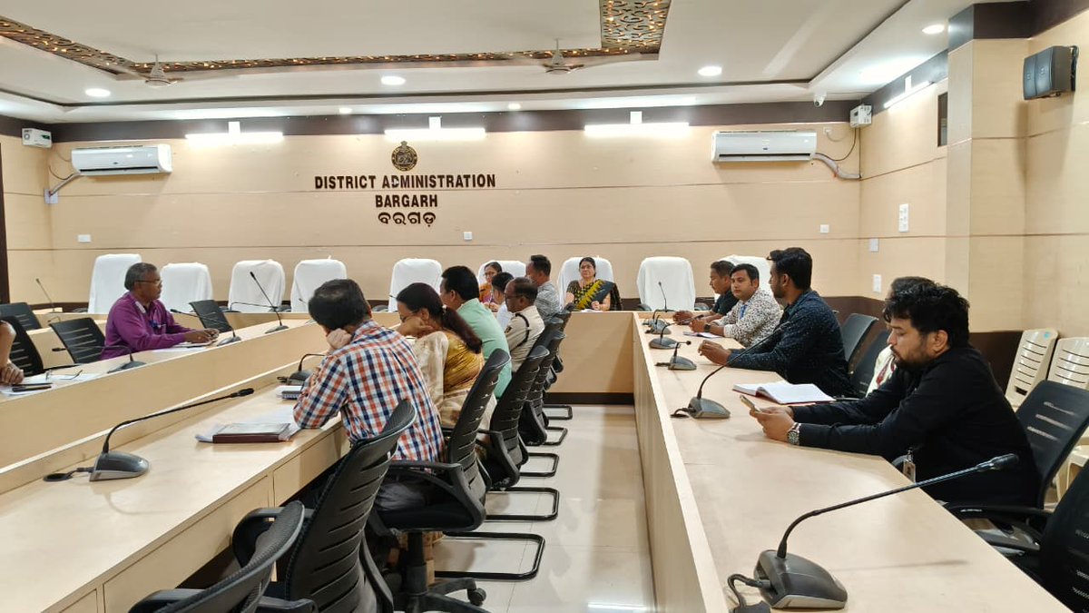 Collector & DM, Bargarh tweet media