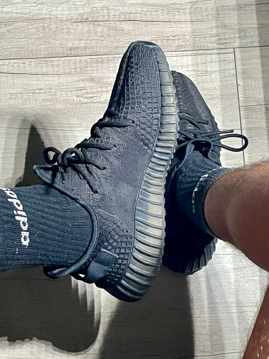 LucaCashAlpha's tweet photo. These black Yeezys have been crushing it after another intense session. Sweaty 20yo alpha feet leaving their mark on every step.  
Send now if you want the privilege of keeping my feet fresh. Spoil your CashMaster with new socks and a fresh pair of Yeezys. 
No sends = no attention. 💸👣  
#cashmaster #malefindom #footmaster #paypig #findom