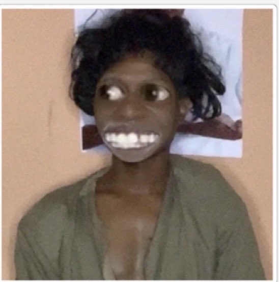 Humour_king tweet media