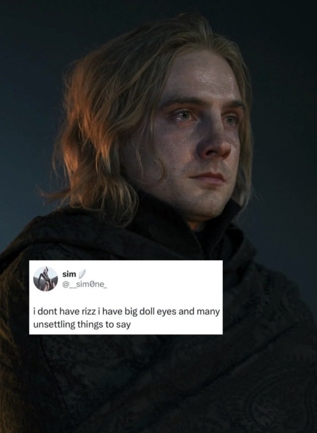 𝔅𝔦𝔯𝔡𝔦𝔢. tweet media