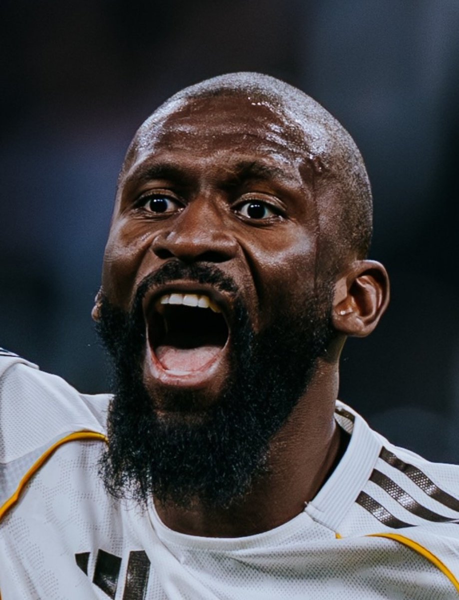 Insider Real tweet media