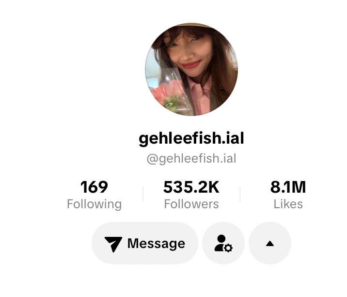 missy ☆ #1 zoebrina stan tweet media