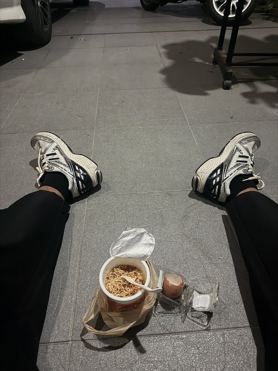 dindanlove's tweet photo. หิวจัด ณ เวลา นี้🫩🫩 https://t.co/Ej5yfvEO0X