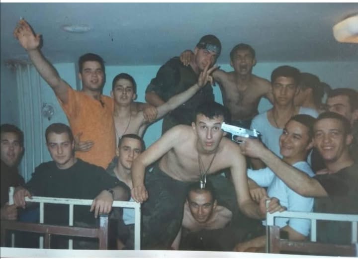 Србија чиста и уједињена 🇷🇸🙏☦️ tweet media