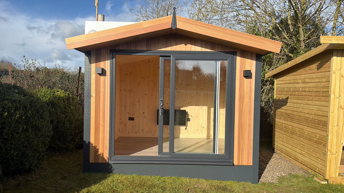 paul WAWAW flint tweet media