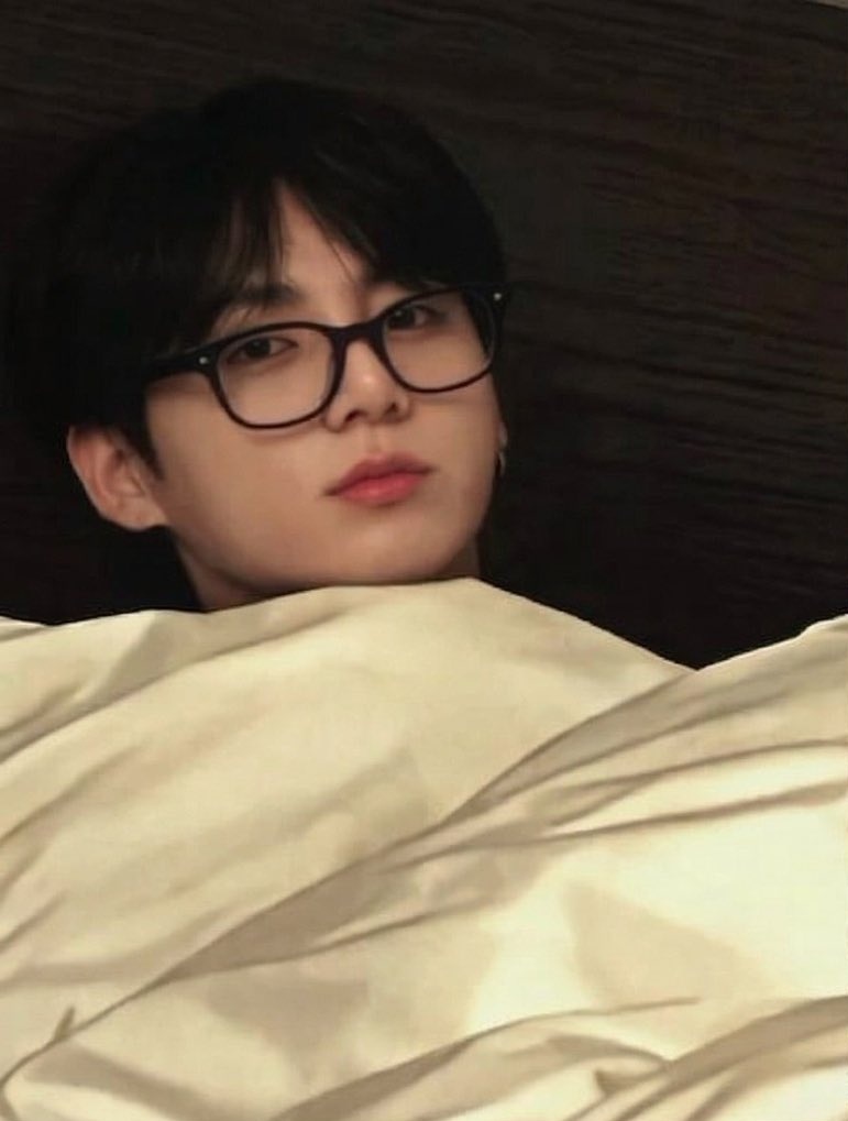 ggukieɞ˚‧｡⋆ tweet media