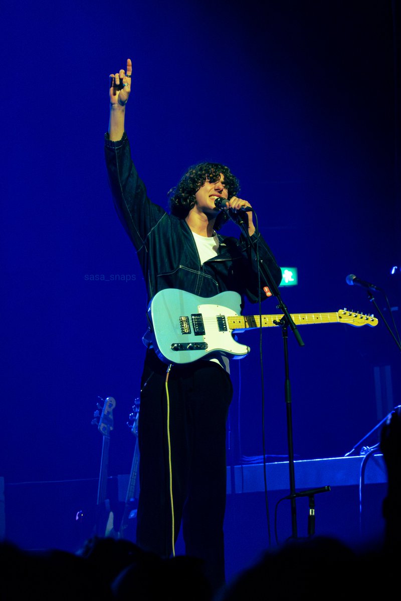 Sasa snaps 📸 tweet media