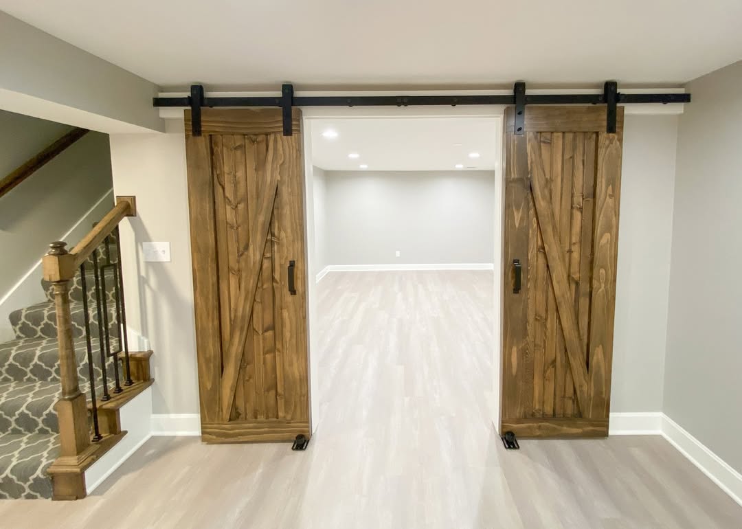 EmpireRemodelKC's tweet image. Creating spaces where comfort meets craftsmanship. Another home project completed with attention to every detail.

#HomeProjects #HouseUpgrade #HomeRenovation #DesignInspo #ModernInteriors #RemodelingLife #HouseGoals #BuildAndDesign #TransformationComplete #QualityWorkmanship