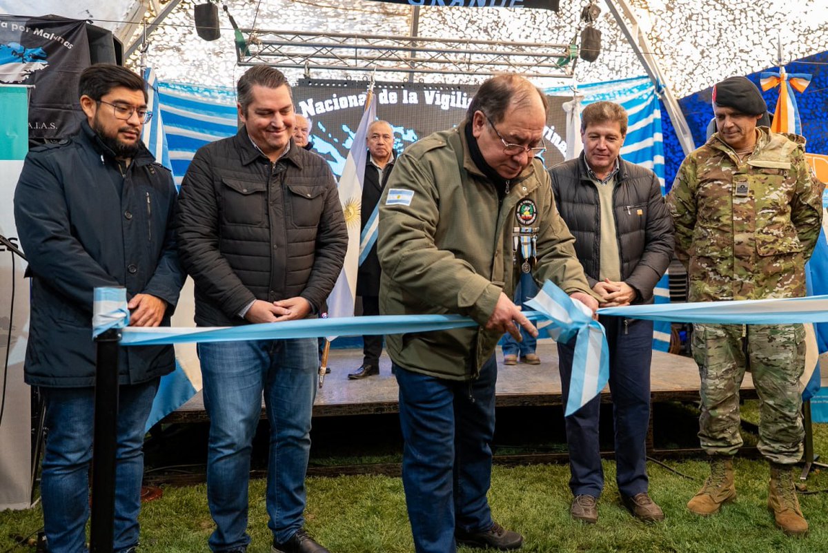 Crítica Sur tweet media