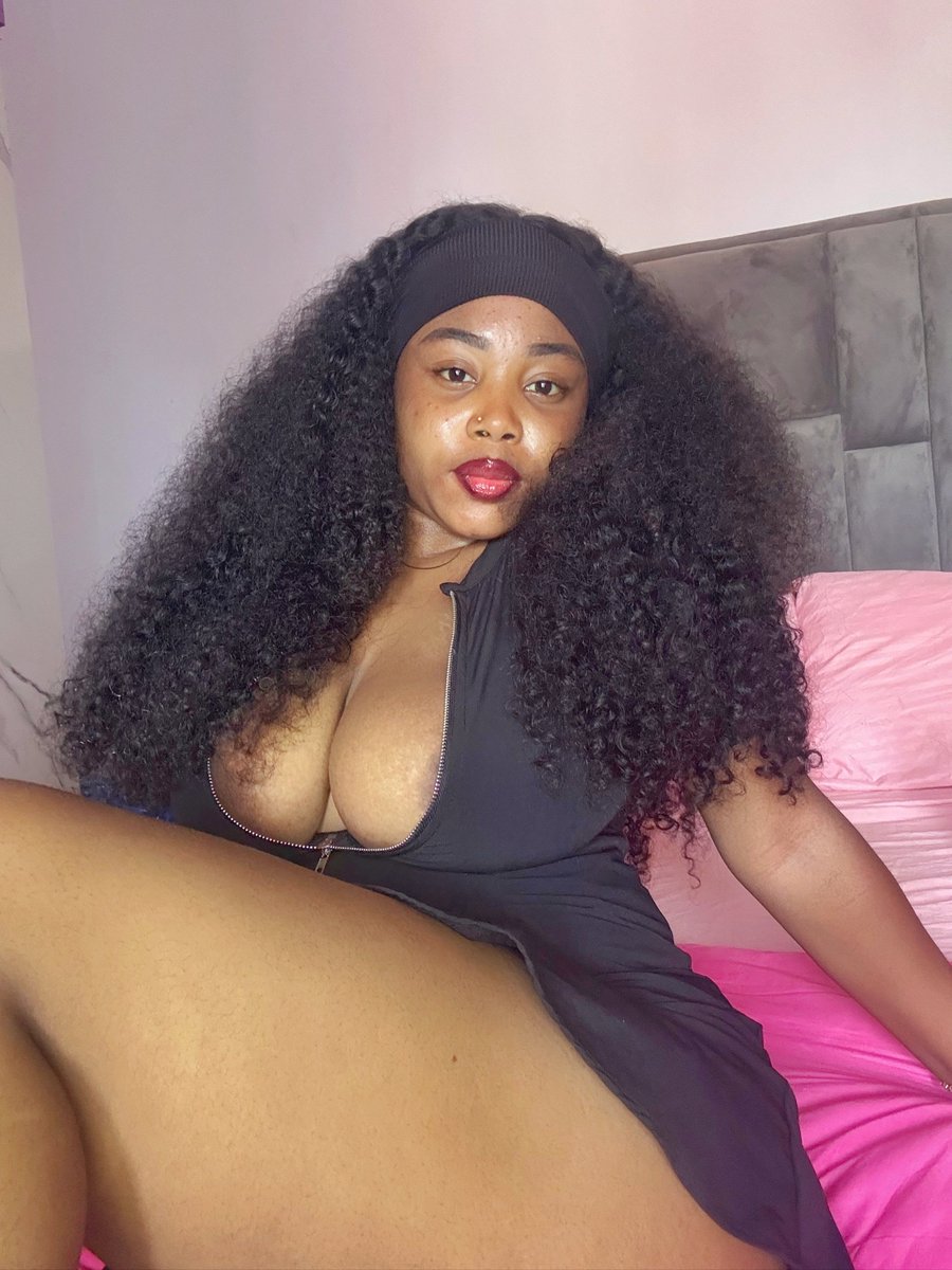 Di_a_na._💝 tweet media