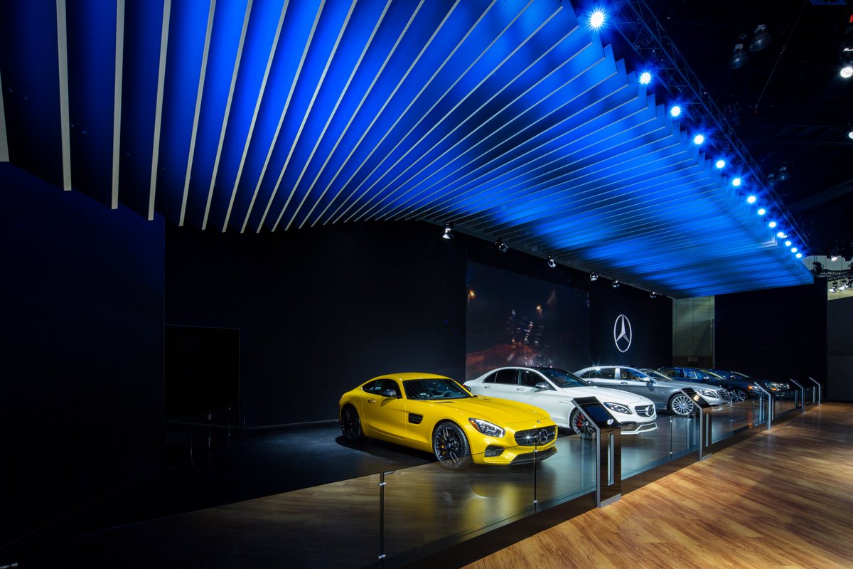 strongwellmc's tweet image. This week's featured project is a custom one as it was designed as an aesthetic feature for an auto show.  #madeinusa FRP lamellas were created to replicate aluminum ones due to use frequency and weight limitations. strongwell.com/case-study-com… #fiberglass #composites #pultrusion