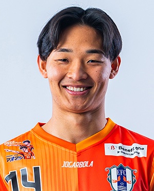 cleberdesiderio's tweet photo. Ryo Saito pode ser uma ótima oportunidade de mercado pra clubes da J1-J2 que necessitem extremo destro pela esquerda. 2003, ótimo 1v1, aliás gosta do enfrentamento, mudança de direção, rápido, acha passe e finaliza bem. Júbilo, Albirex, Sendai, Shonan, Yokohama...fiquem atentos! https://t.co/h4CSFV05Iy