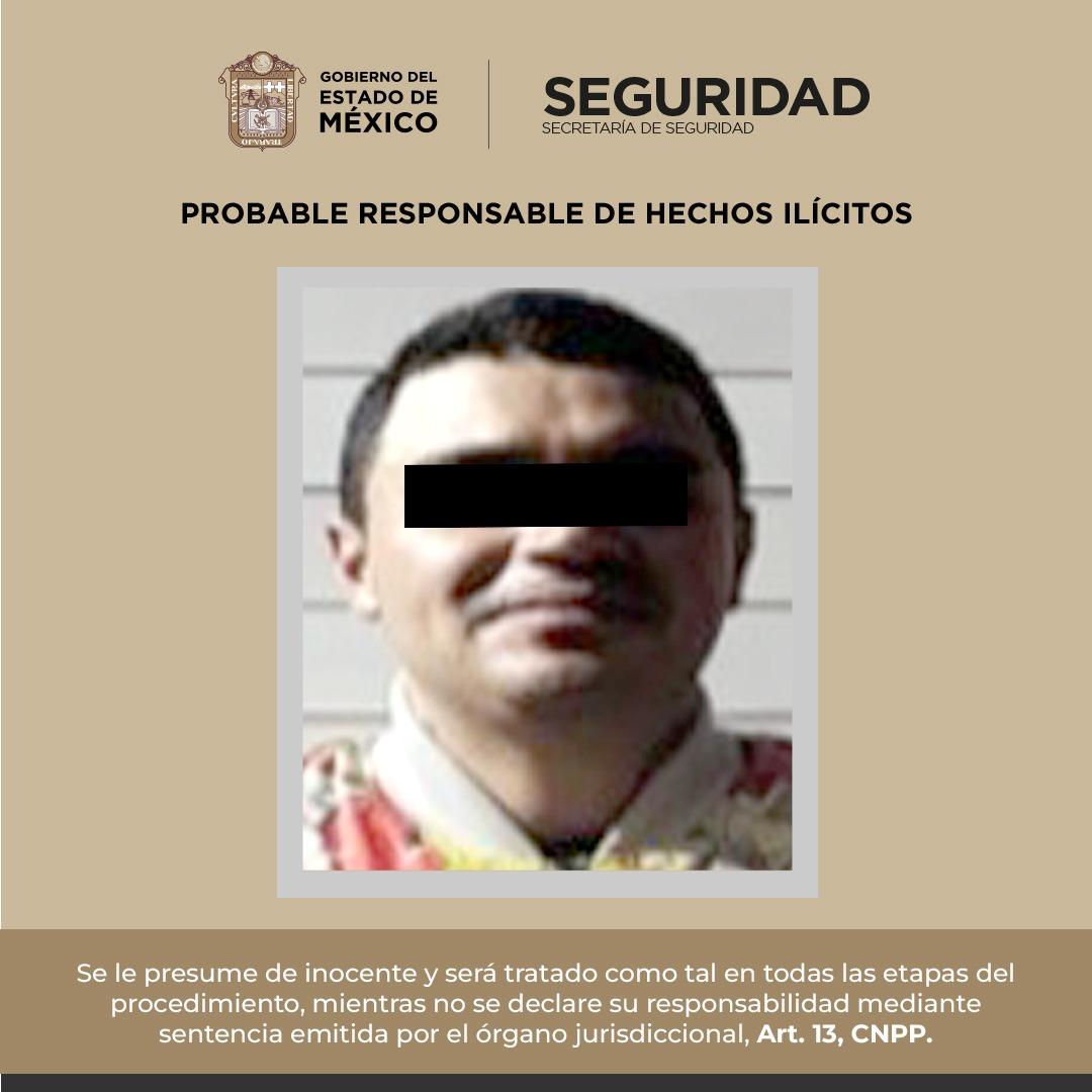 SS_Edomex's tweet image. En 📌#Chicoloapan, la @EstatalEdomex detuvo a un hombre en posesión de un arma de fuego, quien al parecer amenazó a varios ciudadanos del lugar. 

Tras los hechos, el sujeto fue puesto a disposición de la autoridad competente. 

#Denuncia