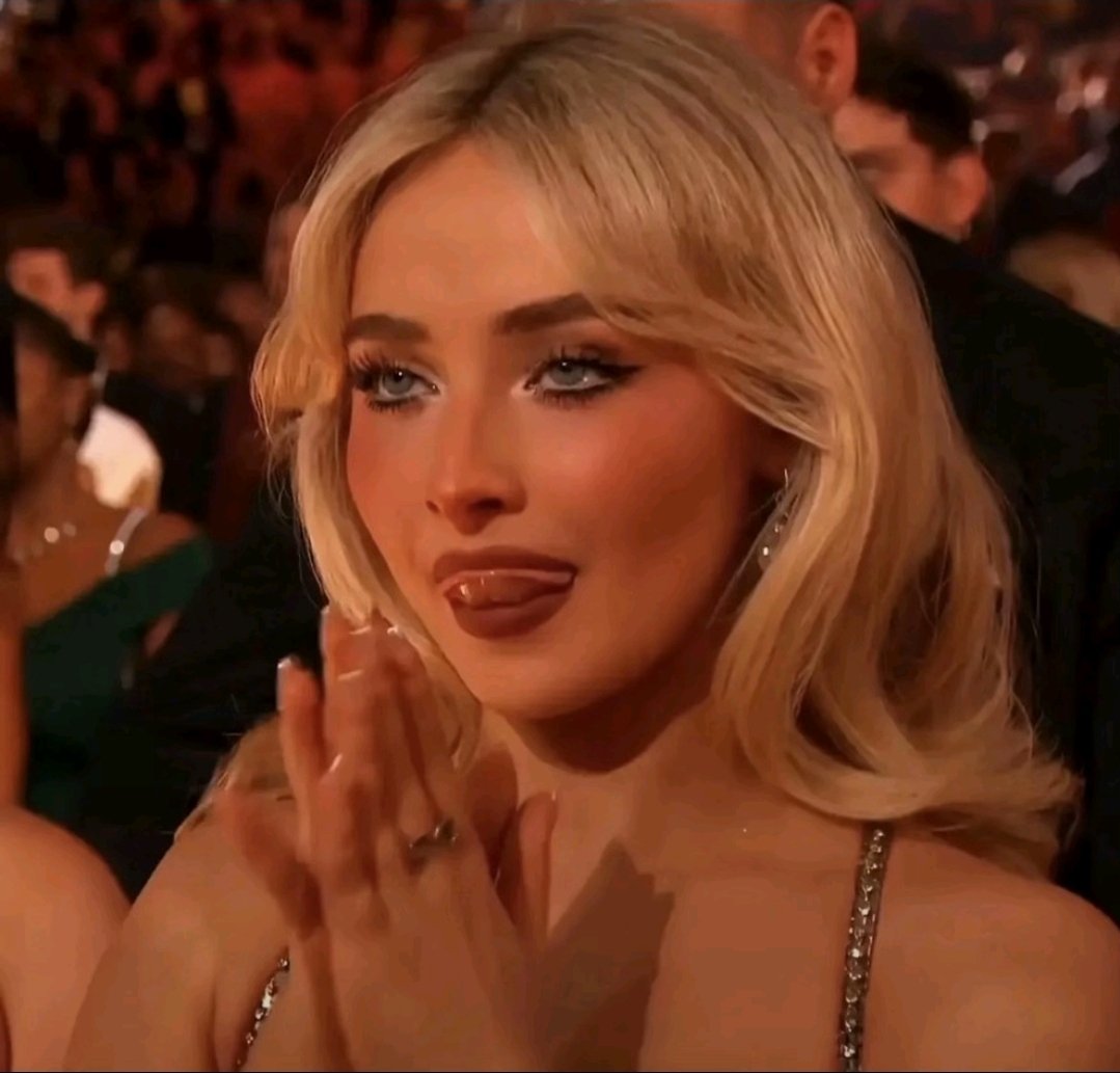 Akademix tweet media