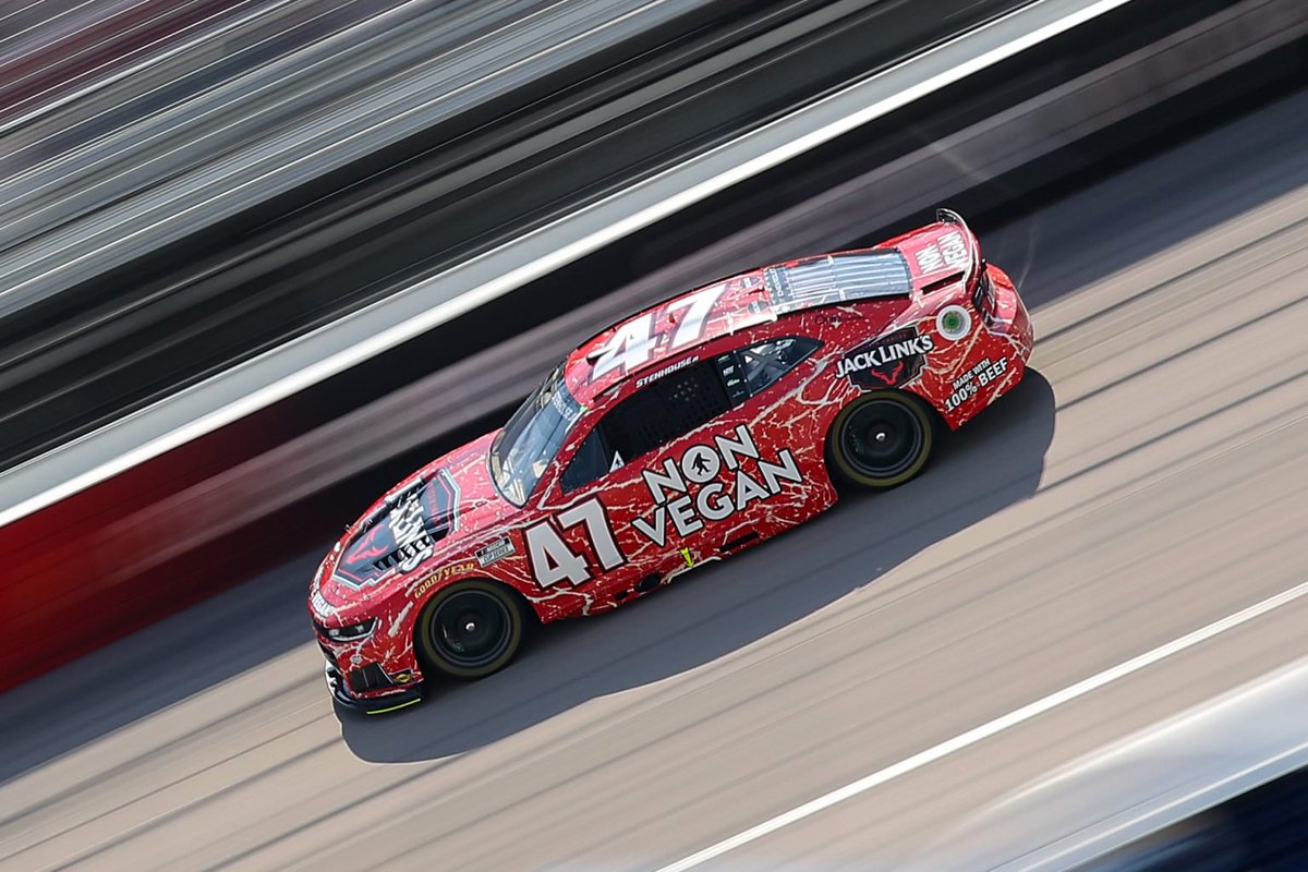 Jonathan Oates tweet media