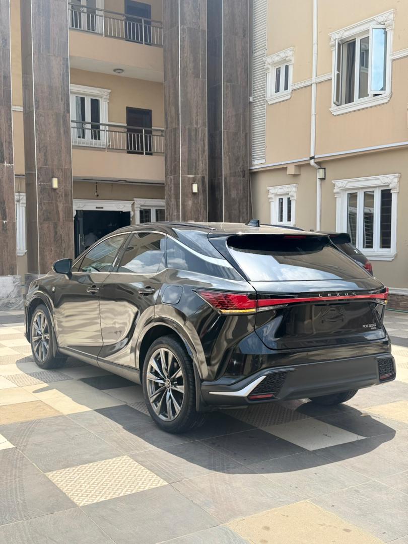 onyedikachukwu auto's tweet media