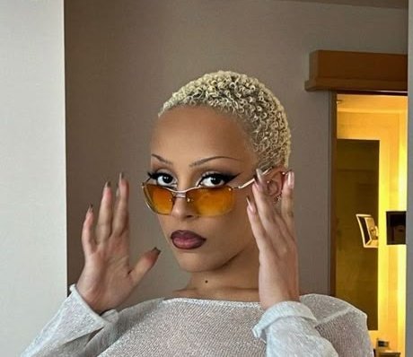 JailForKittenz tweet media