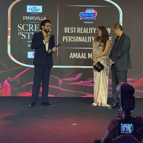 From the music industry to ruling reality TV <a href="/AmaalMallik/">Amaal Mallik</a> does it effortlessly 🎶

Congrats amaal for winning Best Reality Show Personality Award (Male)! 🏆

#AmaalMallik