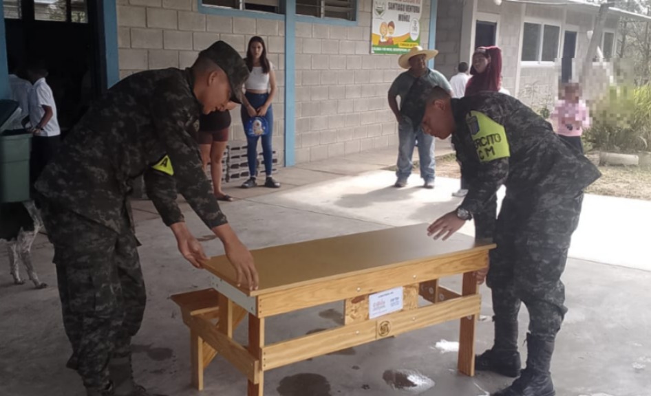 Fuerzas Armadas de Honduras tweet media